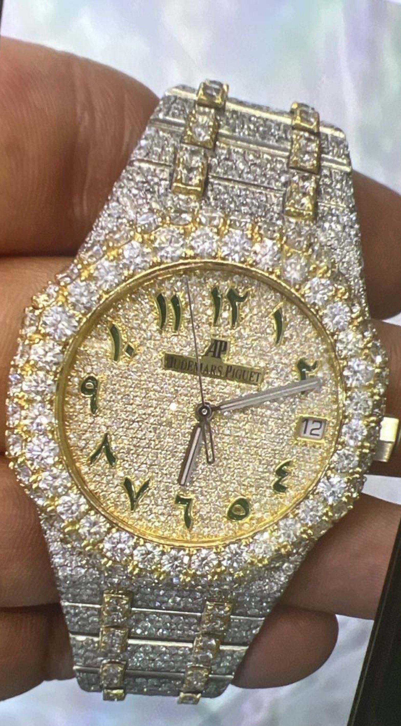 Moissanite Audemars Piguet Royal Oak